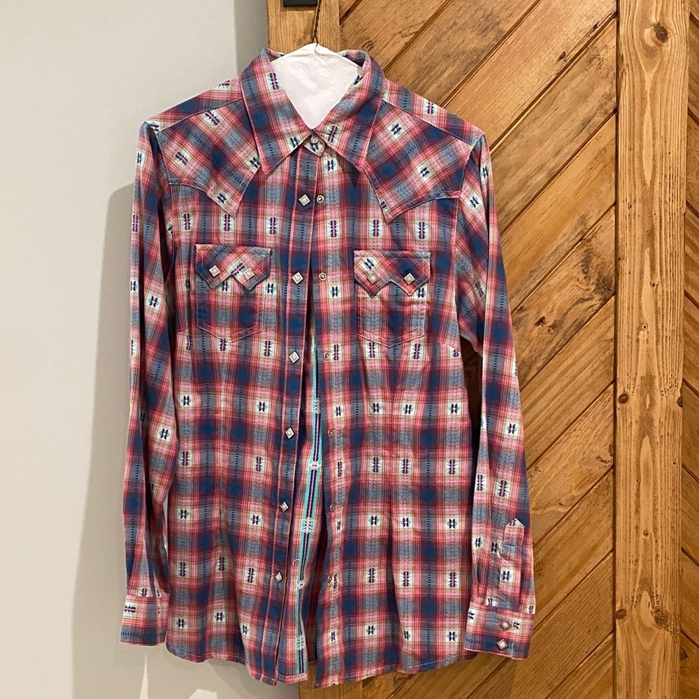 Wrangler Pearl Snap Button Down Shirt